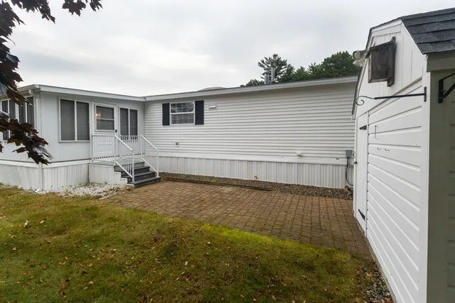 $319,900 | 51 Constitution Way, Dover, NH 03820