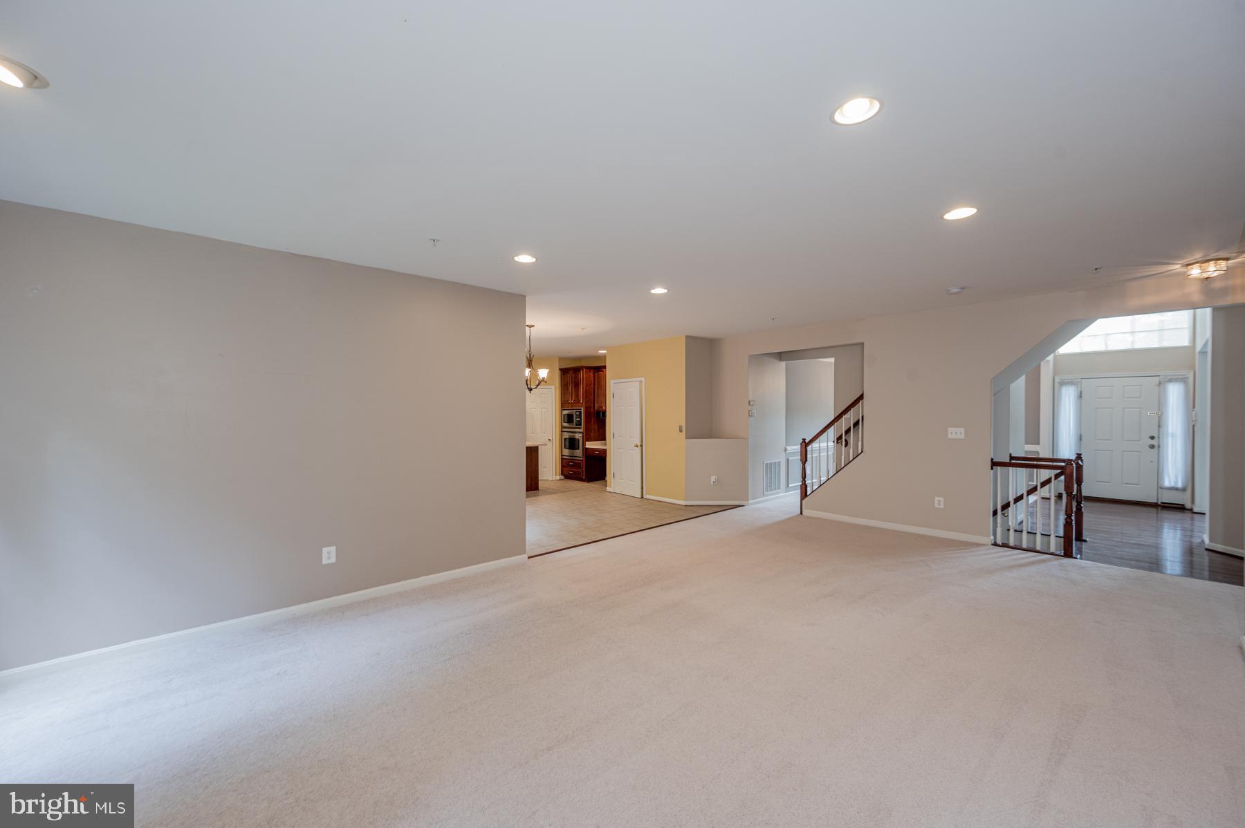 9916 Farm Pond Road Laurel, MD 20708 - Photo 12 of 45