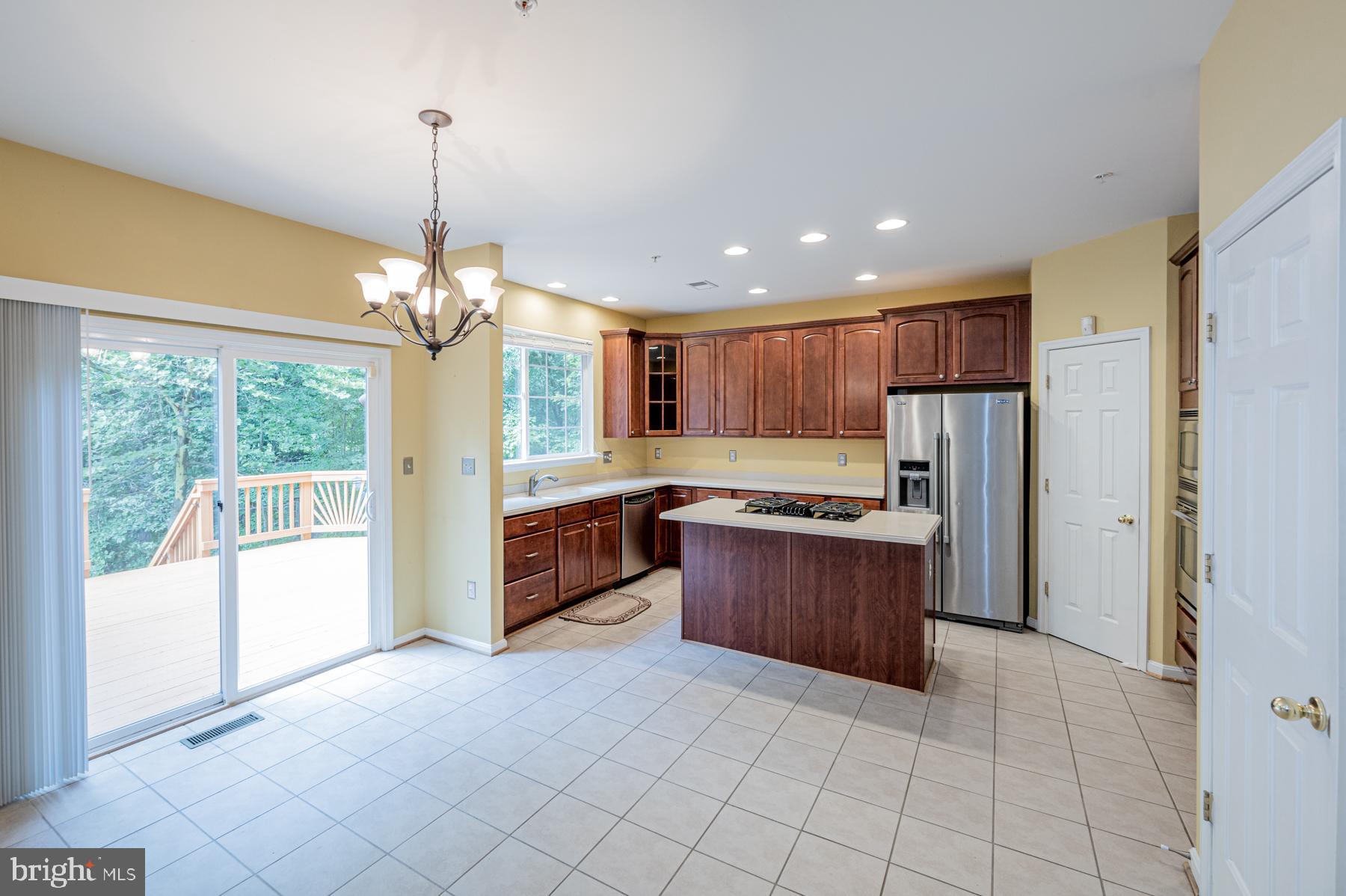 9916 Farm Pond Road Laurel, MD 20708 - Photo 14 of 45