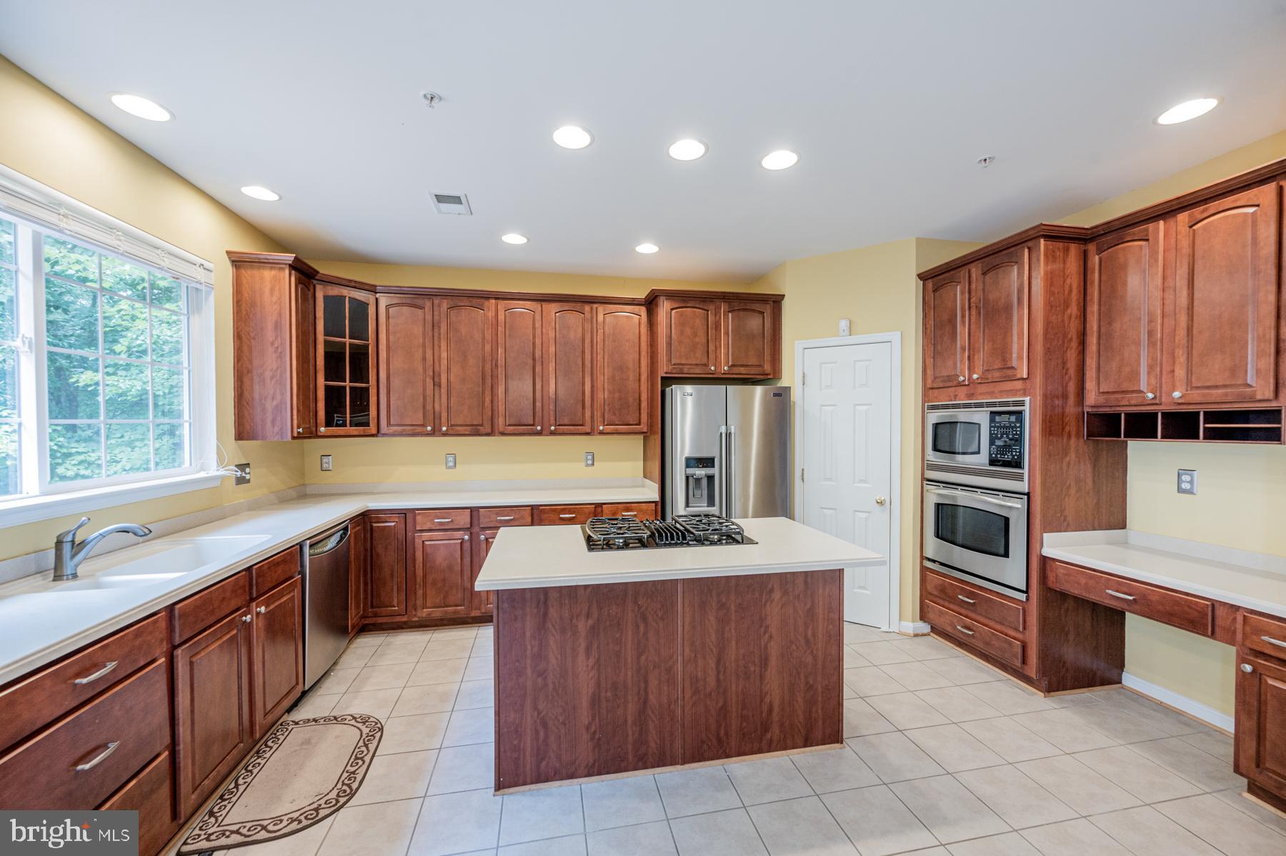 9916 Farm Pond Road Laurel, MD 20708 - Photo 17 of 45