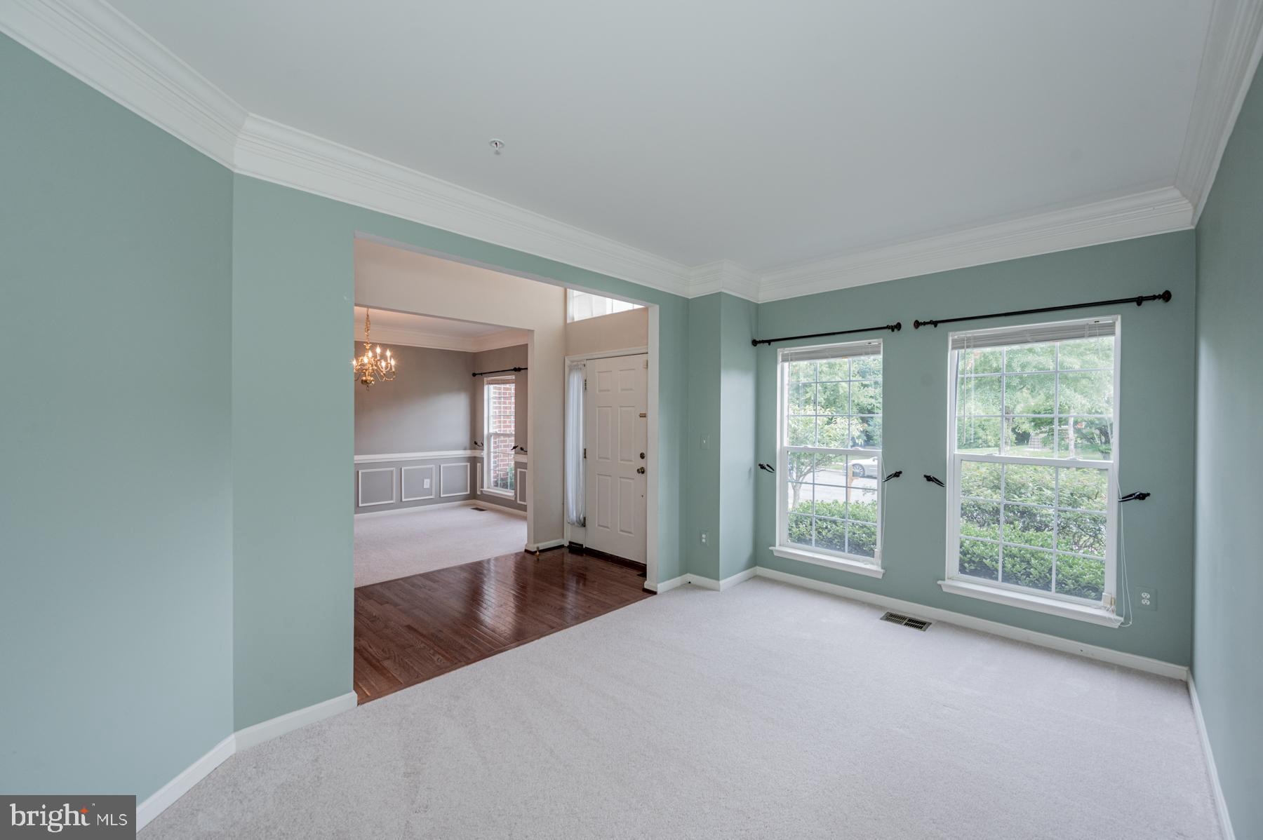 9916 Farm Pond Road Laurel, MD 20708 - Photo 3 of 45