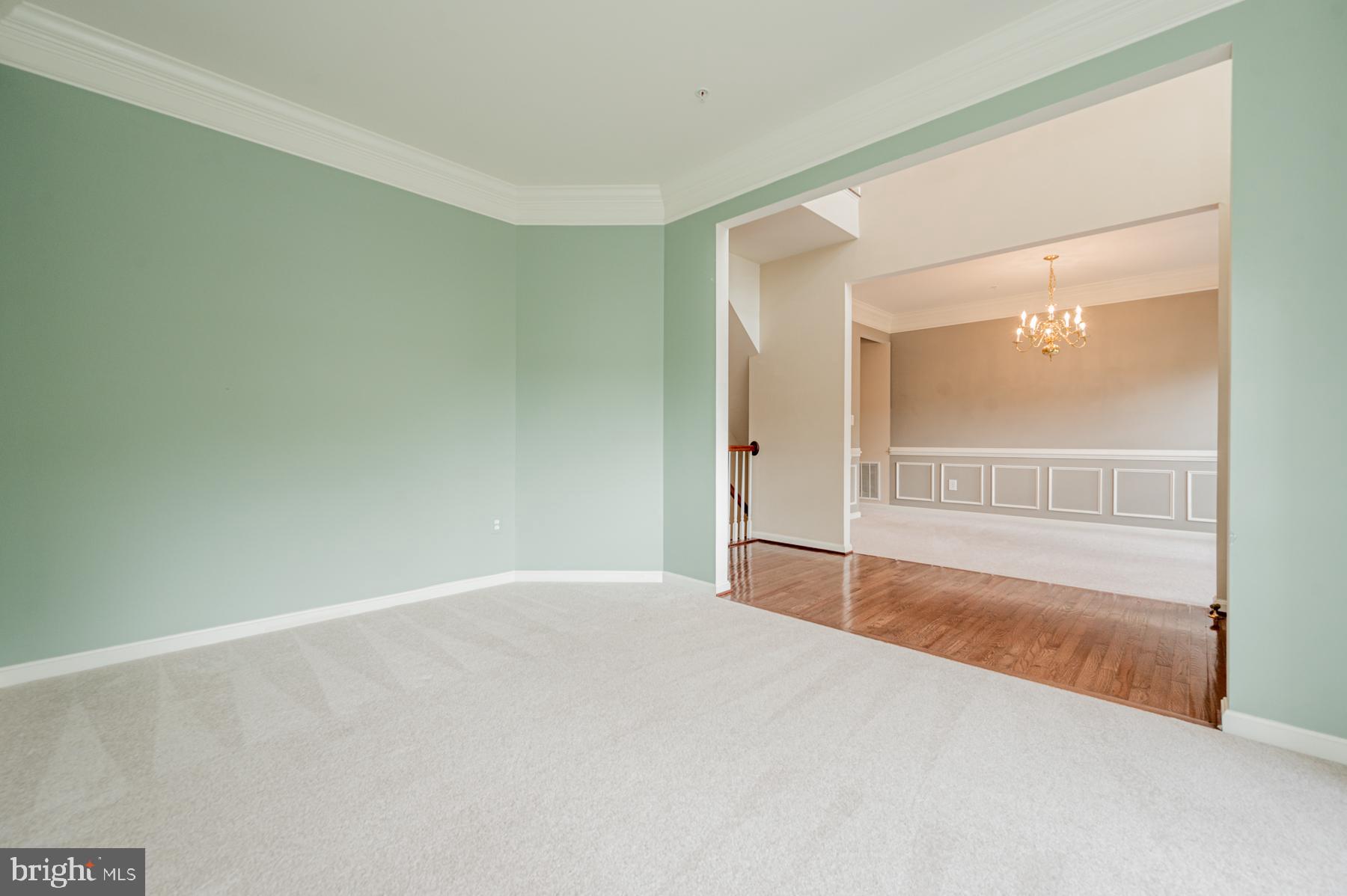9916 Farm Pond Road Laurel, MD 20708 - Photo 5 of 45