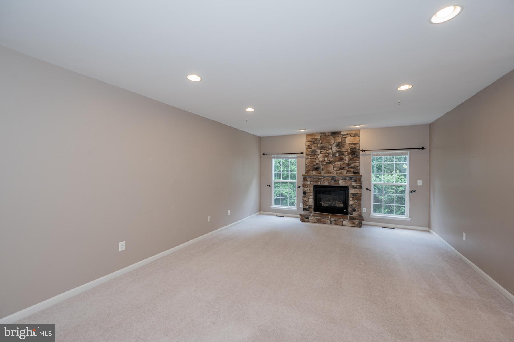 9916 Farm Pond Road Laurel, MD 20708 - Photo 10 of 45