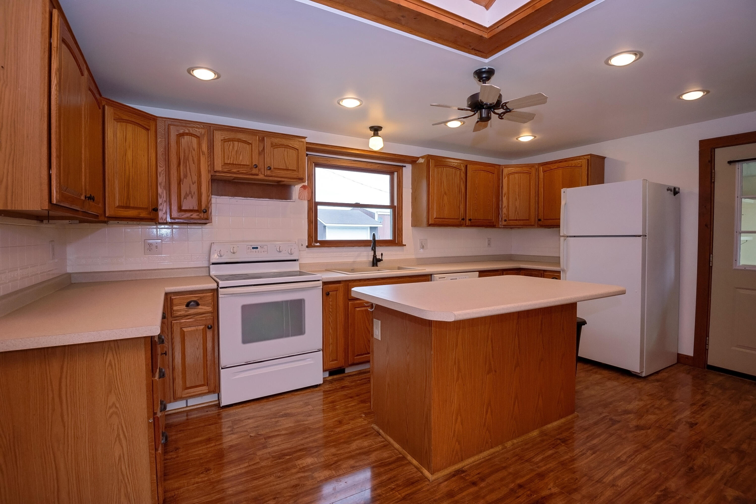 3253 Merry Road Eau Claire, MI 49111 - Photo 18 of 25 HouseShoot-57