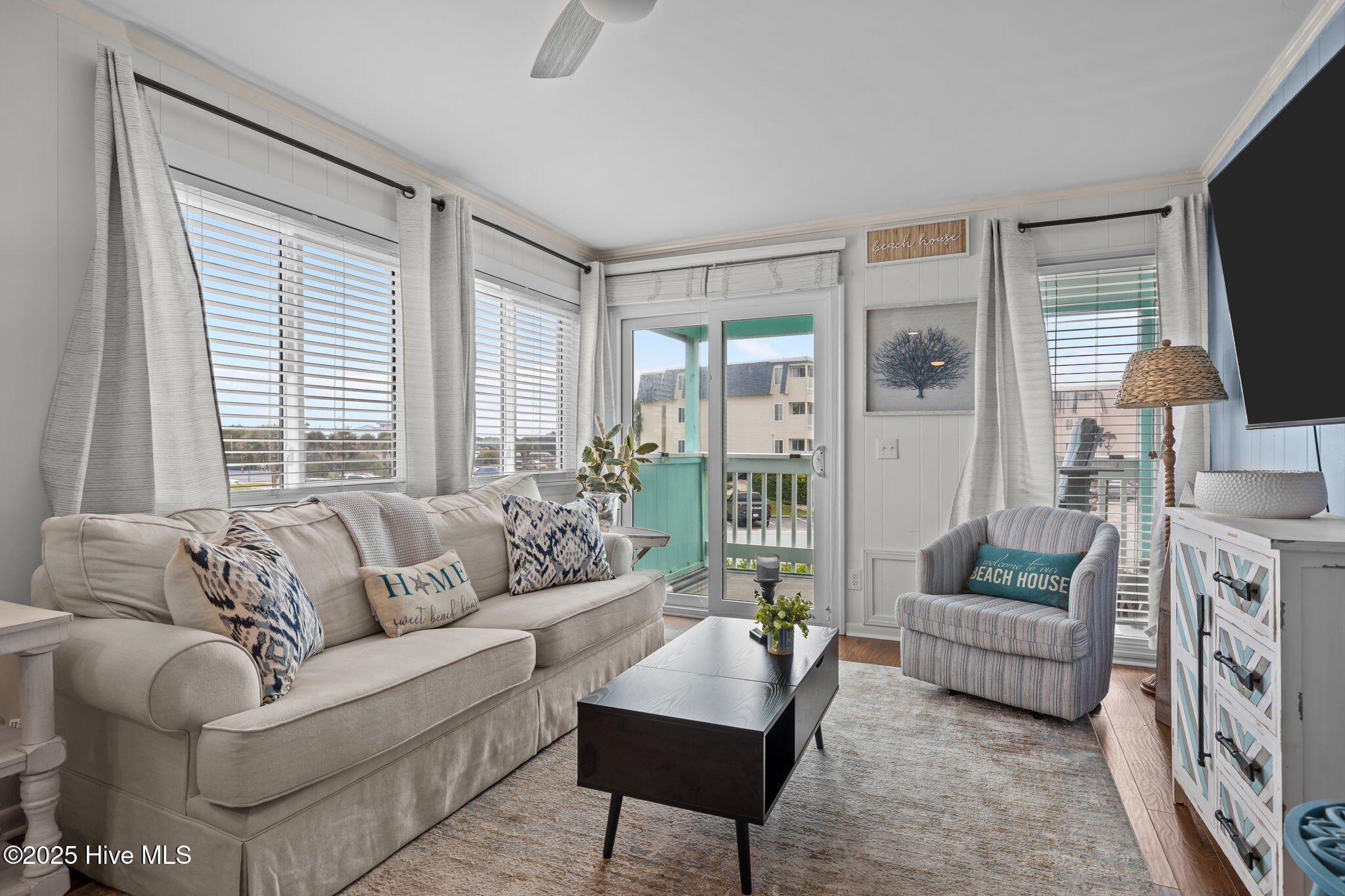 301 Commerce Way, Unit 101 Atlantic Beach, NC 28512 - Photo 7 of 41 12-web-or-mls-1S3A7481