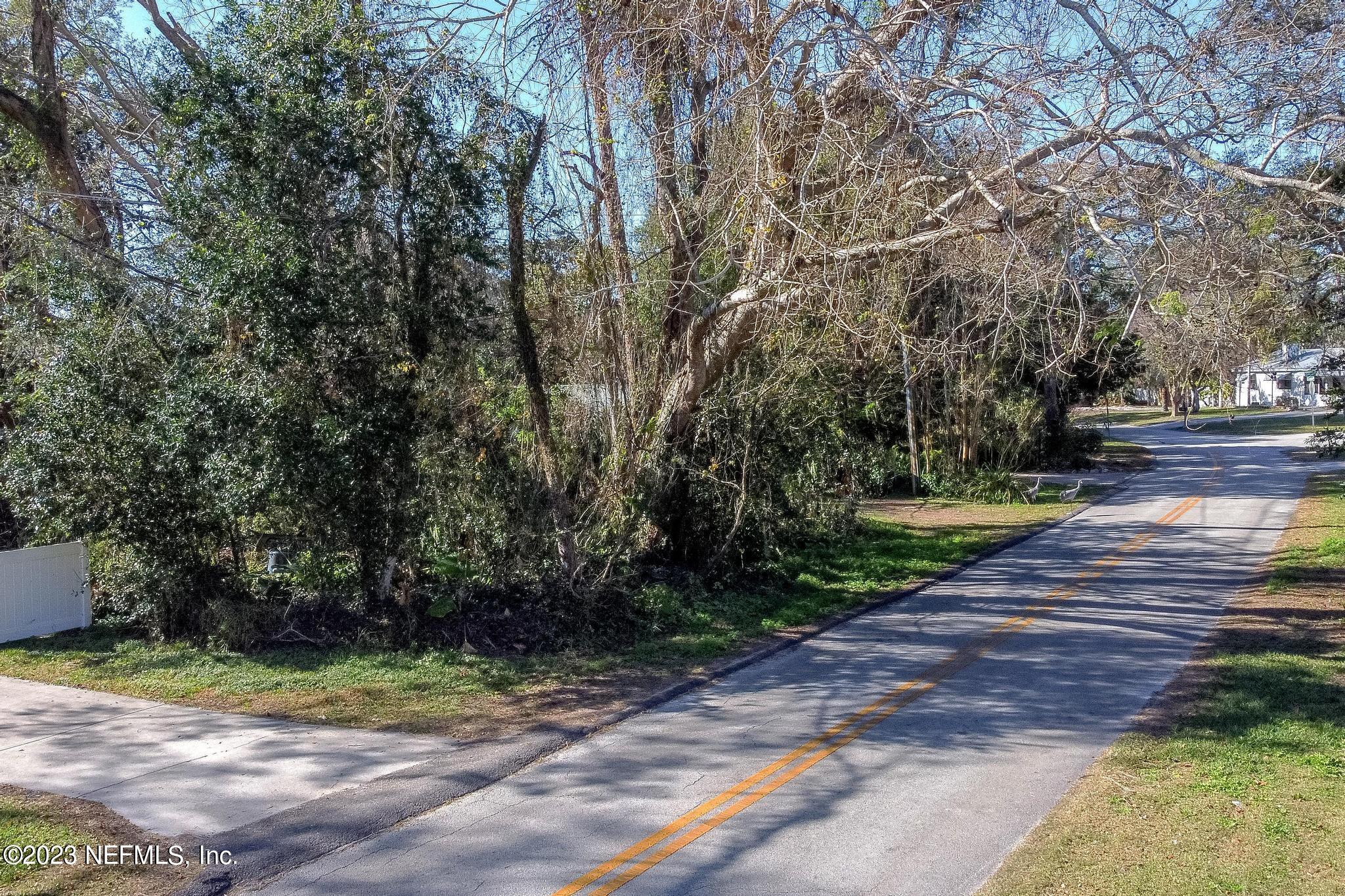 255 East Constance Road DeBary, FL 32713 - Photo 3 of 18 3