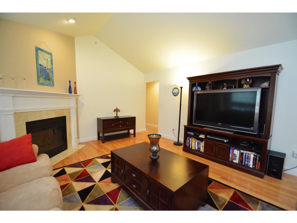 2 Risloves Way, Unit 1 Fremont, NH 03044 - Photo 13 of 36