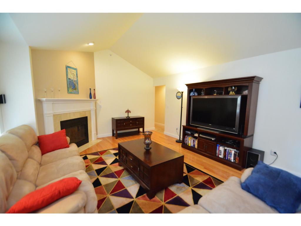 2 Risloves Way, Unit 1 Fremont, NH 03044 - Photo 15 of 36