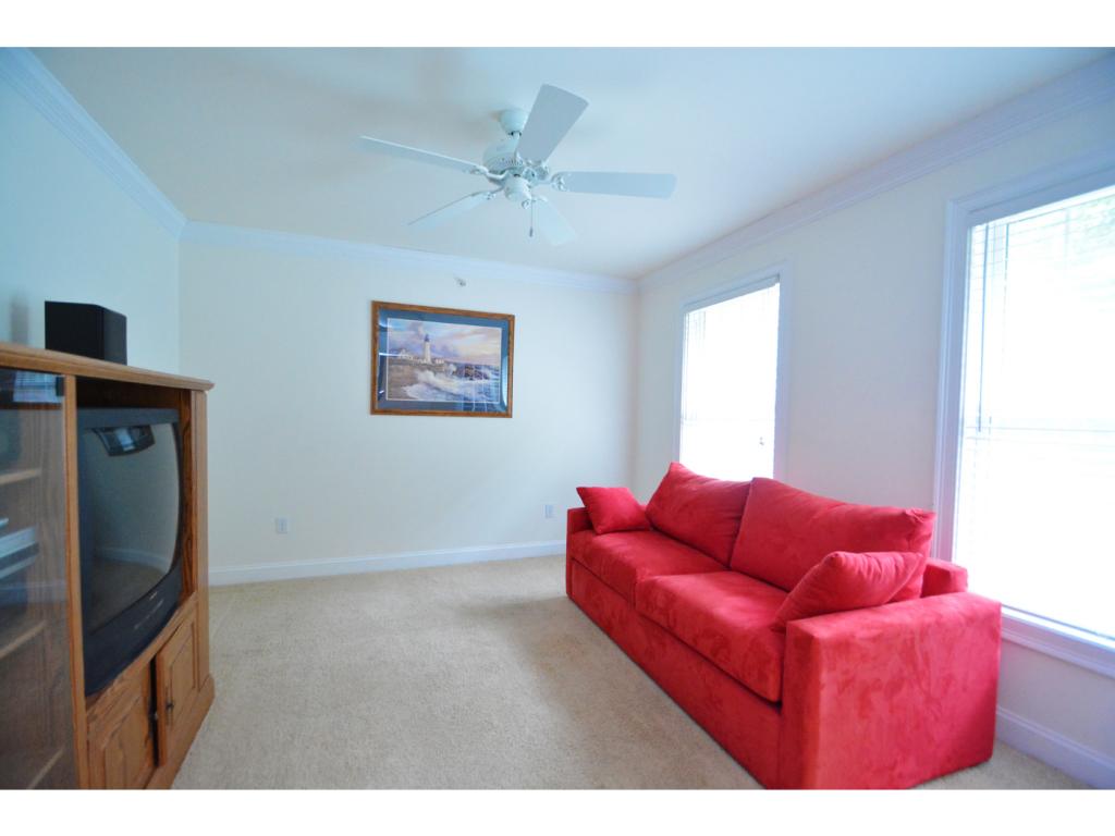 2 Risloves Way, Unit 1 Fremont, NH 03044 - Photo 17 of 36
