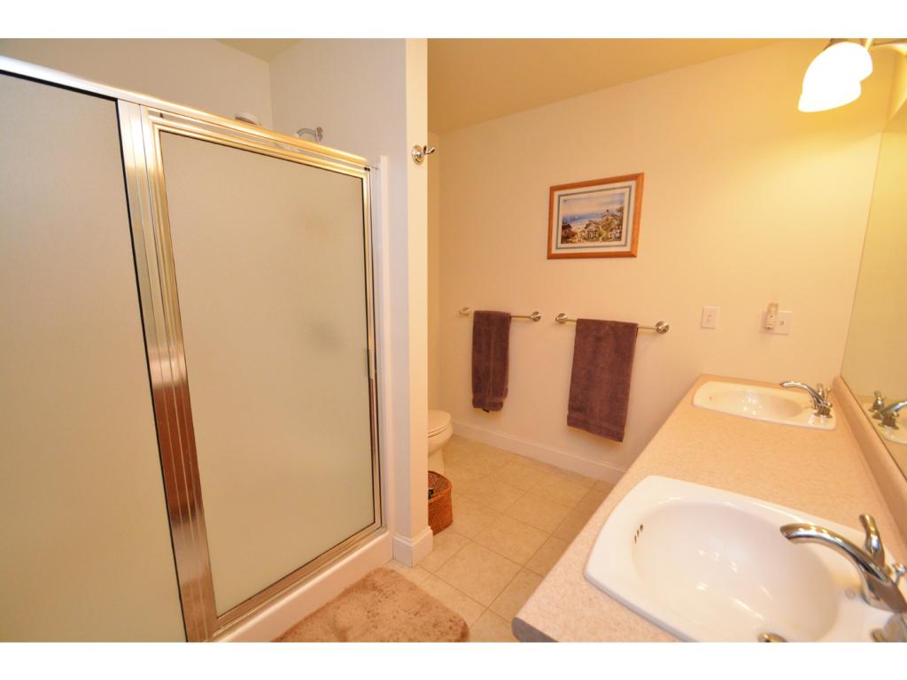 2 Risloves Way, Unit 1 Fremont, NH 03044 - Photo 6 of 36
