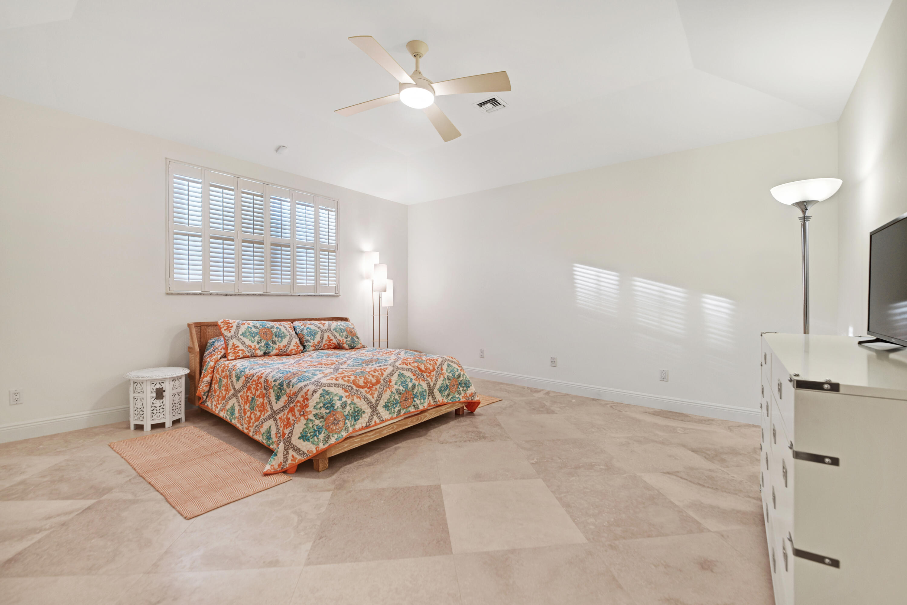 5111 North Ocean Boulevard, Unit C Ocean Ridge, FL 33435 - Photo 15 of 30 Bedroom #2 has Full En-Suite Bath