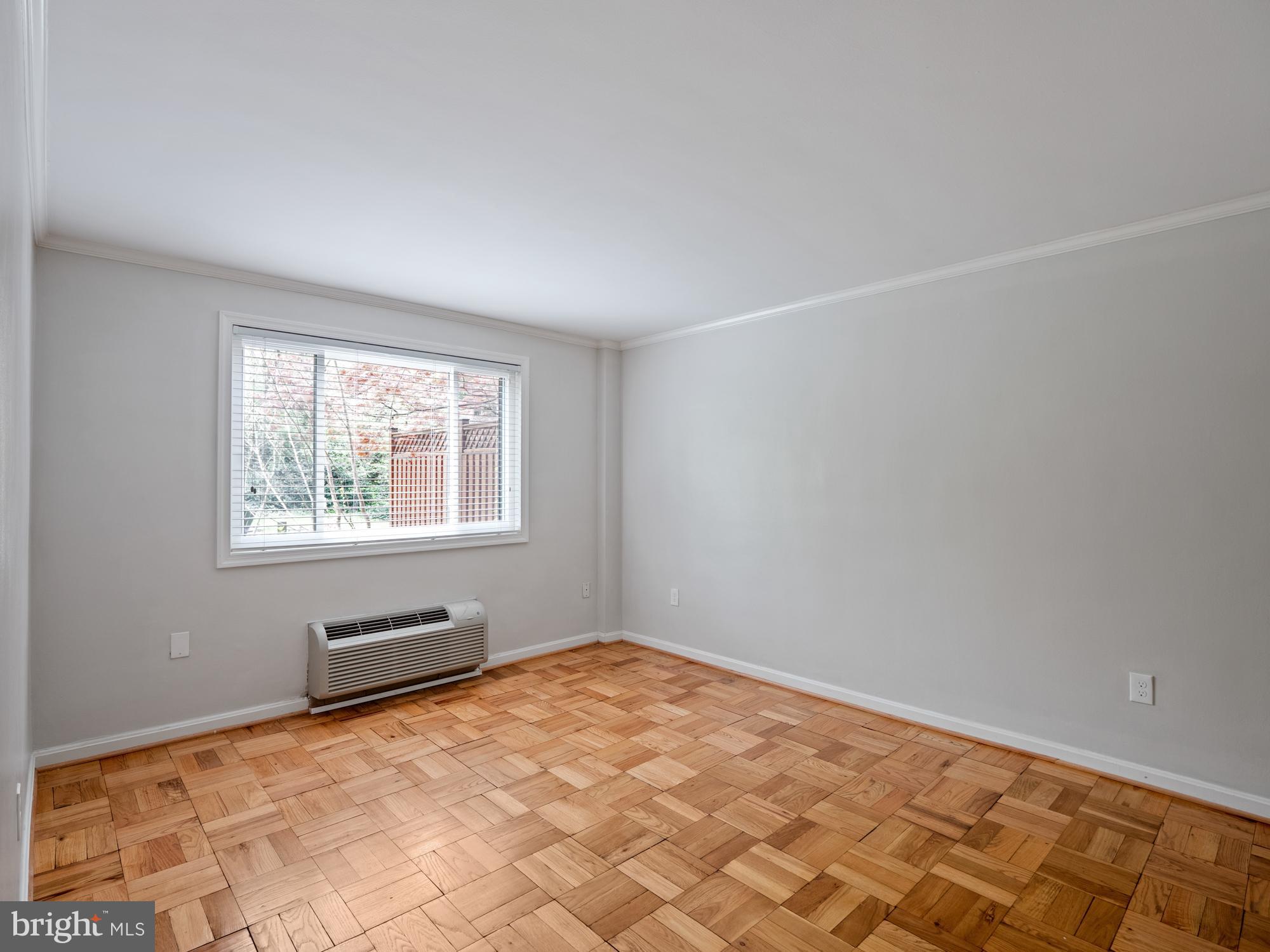 4114 Davis Place Northwest, Unit 111 Washington, DC 20007 - Photo 27 of 31