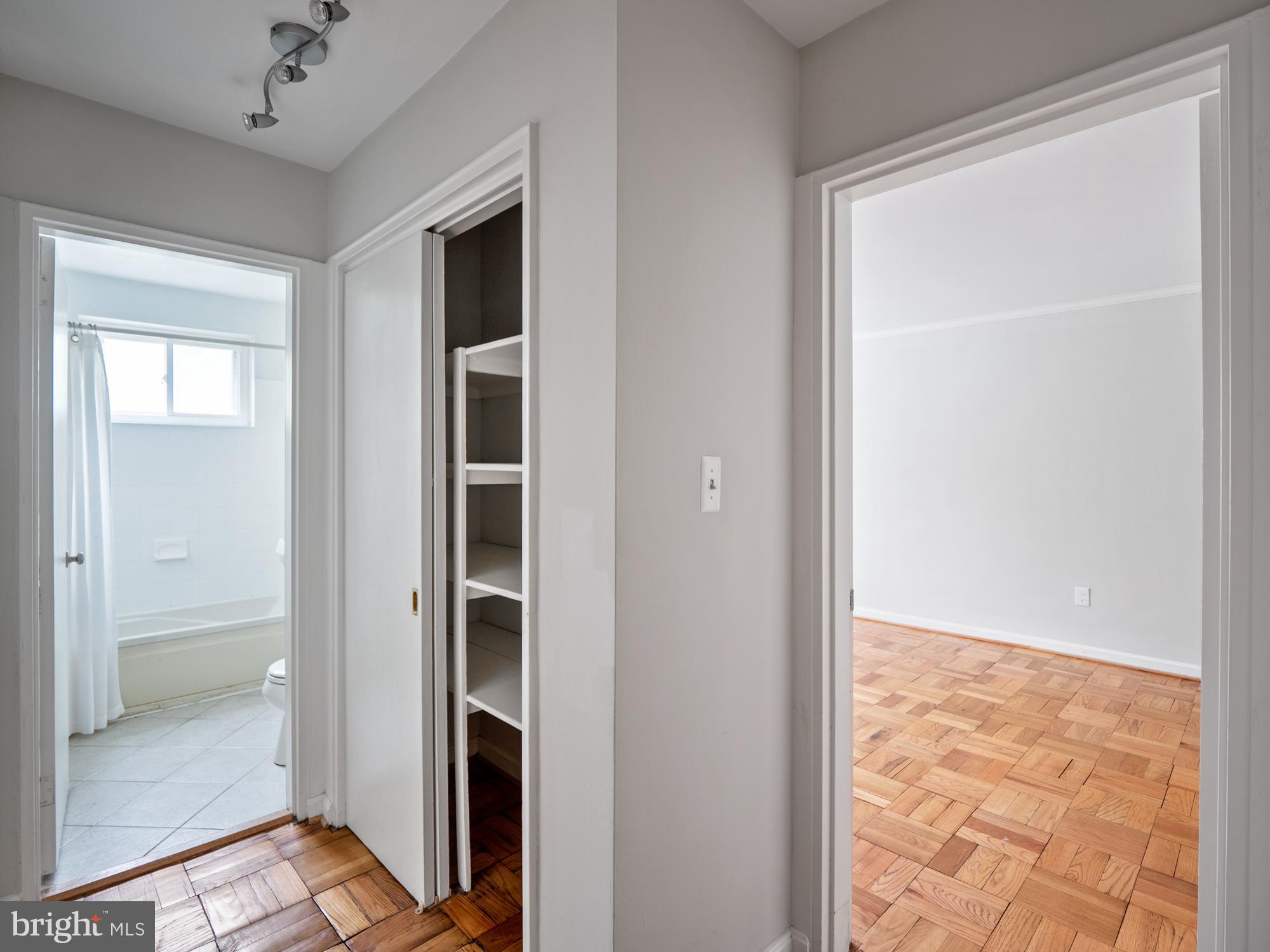 4114 Davis Place Northwest, Unit 111 Washington, DC 20007 - Photo 28 of 31