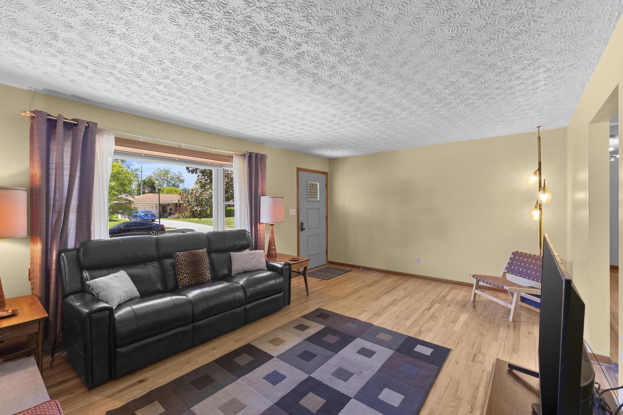4460 Wanda Lane Road Columbus, OH 43224 - Photo 5 of 44 Gallery Image 5