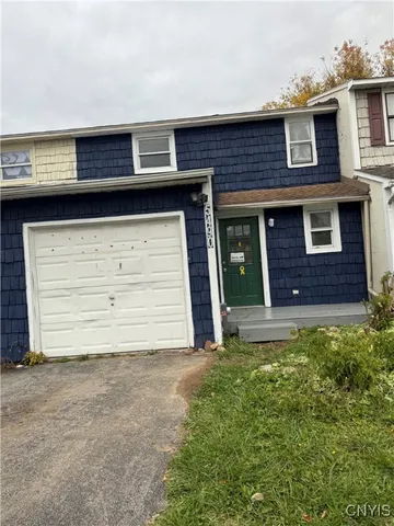 $180,000 | 5490 Trastevere Road, Unit 2, Clay, NY 13041