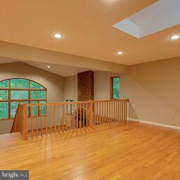 6411 Chapel View Road Clifton, VA 20124 - Photo 13 of 28 Dining Room