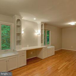 6411 Chapel View Road Clifton, VA 20124 - Photo 20 of 28 Bedroom