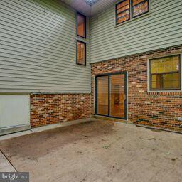 6411 Chapel View Road Clifton, VA 20124 - Photo 26 of 28 Exterior (Rear)
