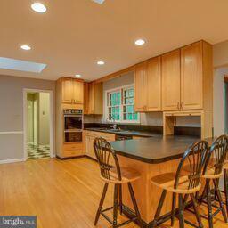 6411 Chapel View Road Clifton, VA 20124 - Photo 10 of 28 Kitchen