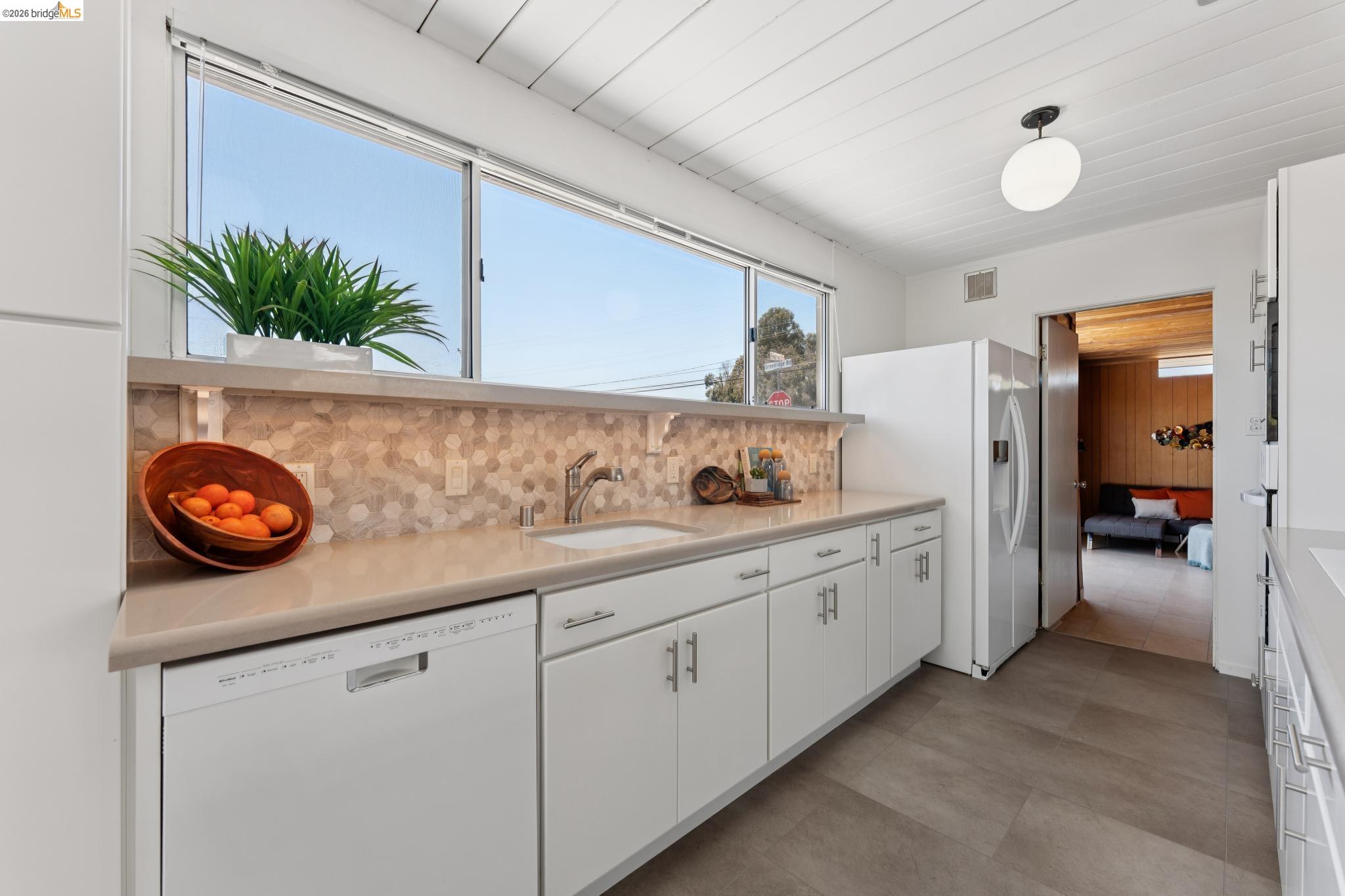 5531 Greenridge Road Castro Valley, CA 94552 - Photo 33 of 83