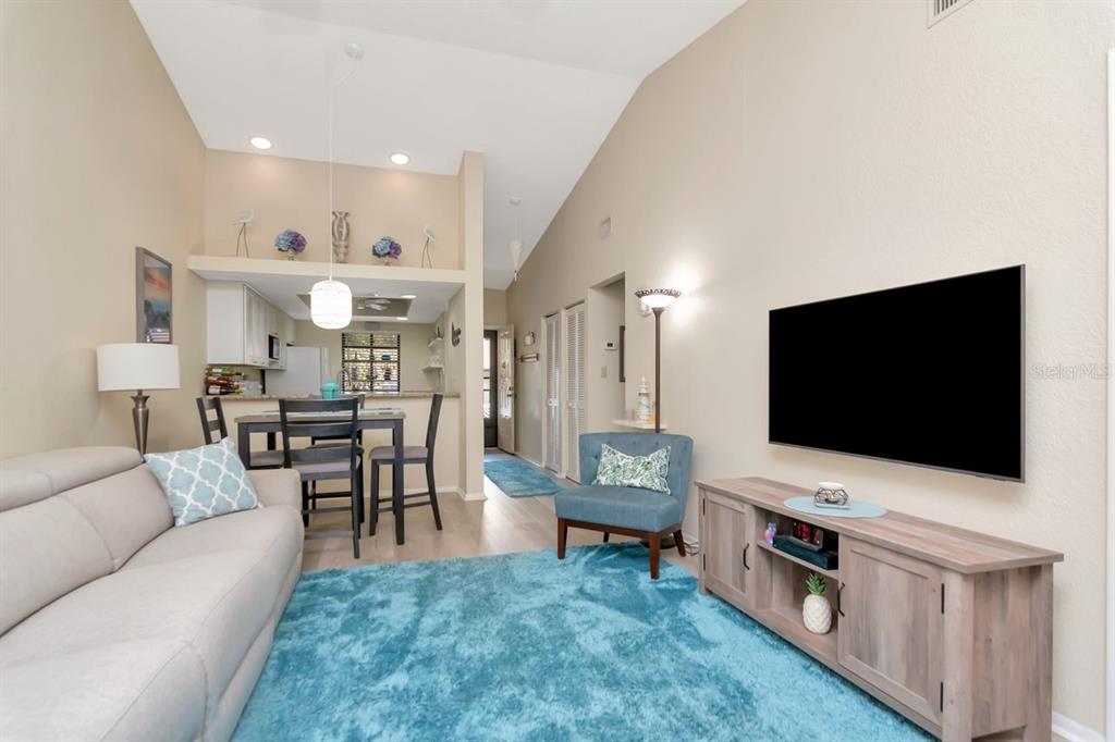 11511 113th Street, Unit 13F Largo, FL 33778 - Photo 22 of 40