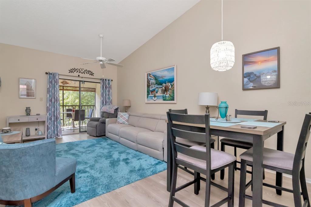 11511 113th Street, Unit 13F Largo, FL 33778 - Photo 3 of 40