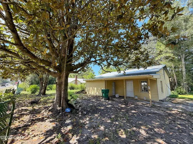 $77,000 | 5491 Brown Street, Graceville, FL 32440