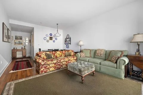 $1,320,000 | 500 Atlantic Avenue, Unit 14E, Boston, MA 02210