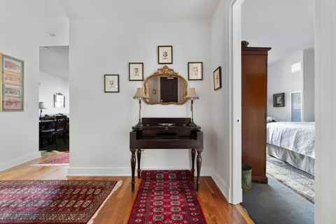 $1,320,000 | 500 Atlantic Avenue, Unit 14E, Boston, MA 02210