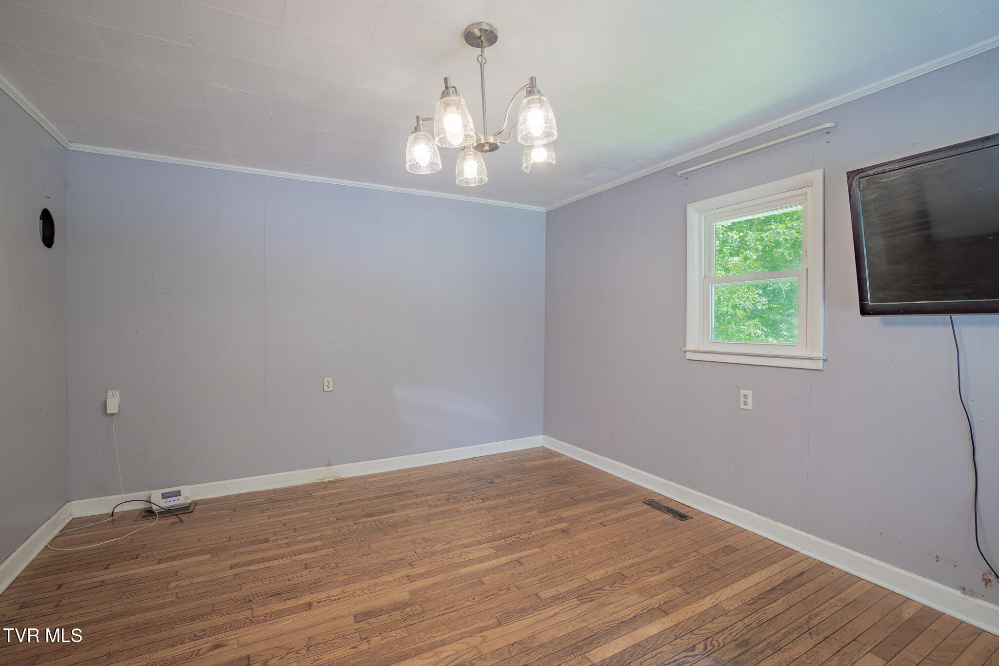 1380 Allison Gap Road Saltville, VA 24370 - Photo 9 of 35 1R9A7144-HDR