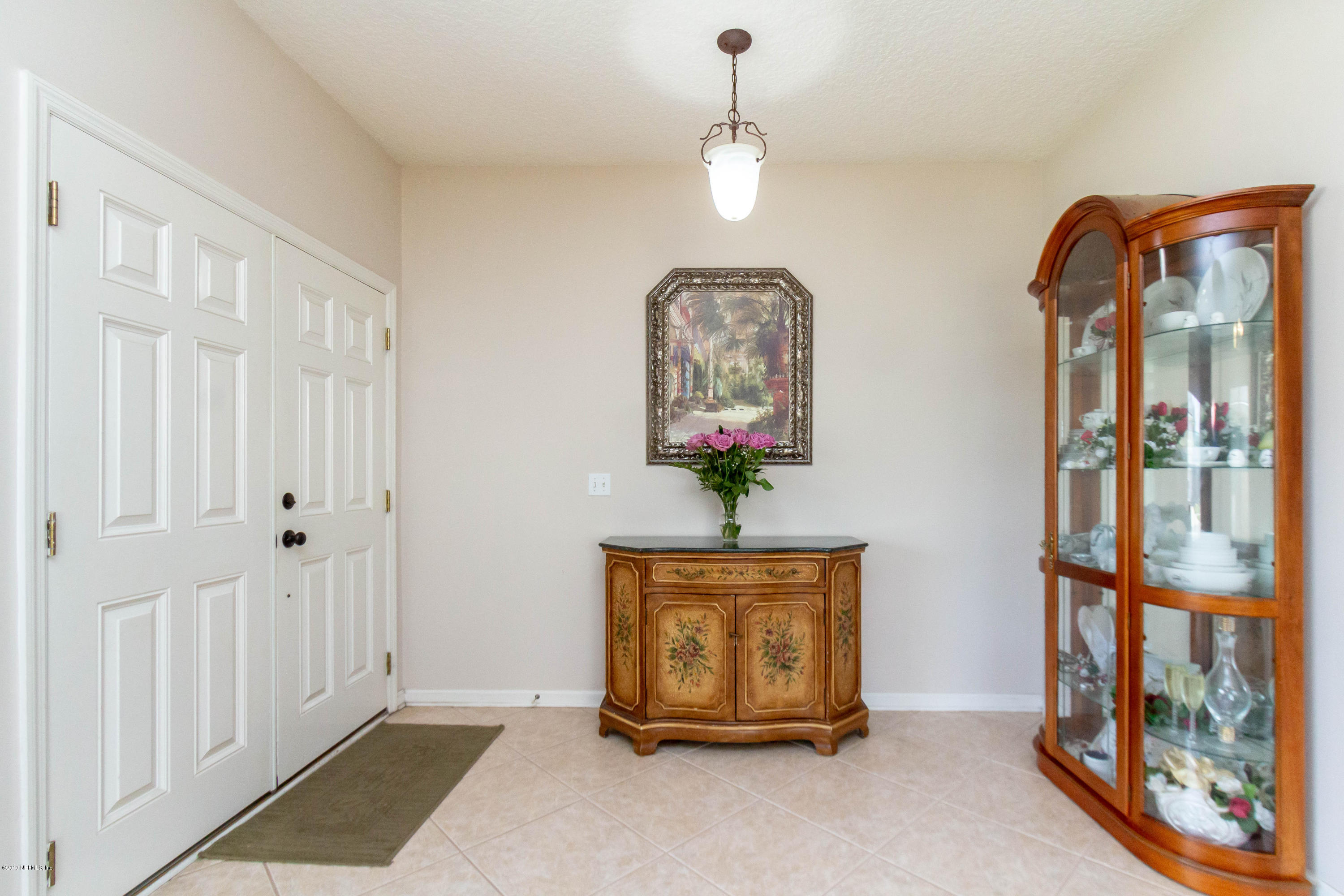 321 Stonehurst Parkway St. Augustine, FL 32092 - Photo 9 of 60 a view of an entryway with front door