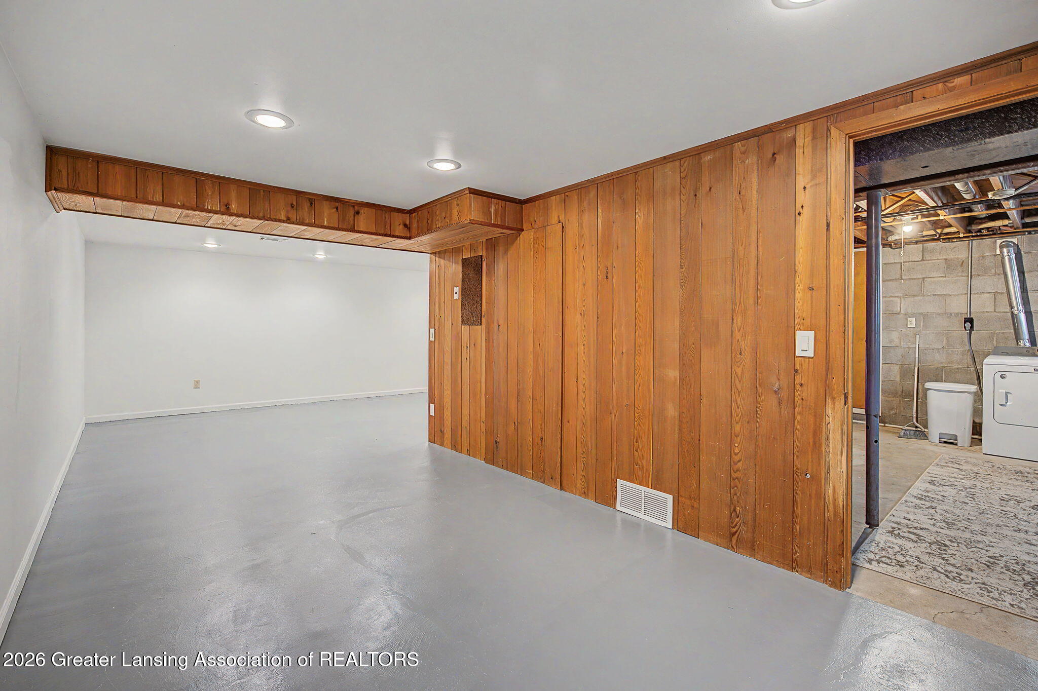 4151 Wabaningo Road Okemos, MI 48864 - Photo 20 of 31 25-web-or-mls-CQ1A3522