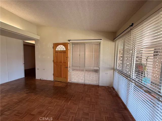 $319,000 | 1321 Prestwick Road, Unit 147K, Seal Beach, CA 90740