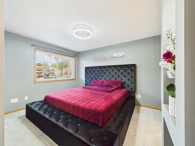 $240,000 | 1853 Riverwood Drive, Unit 4, Burnsville, MN 55337