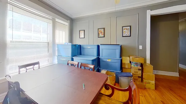 $1,745 | 801 Monroe Street, Unit 1, Evanston, IL 60202