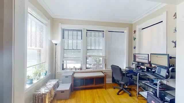 $1,745 | 801 Monroe Street, Unit 1, Evanston, IL 60202