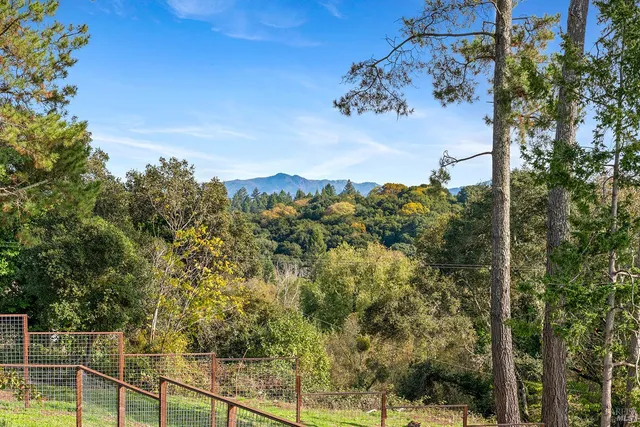 $2,495,000 | 789 Pleasant Hill Road, Sebastopol, CA 95472