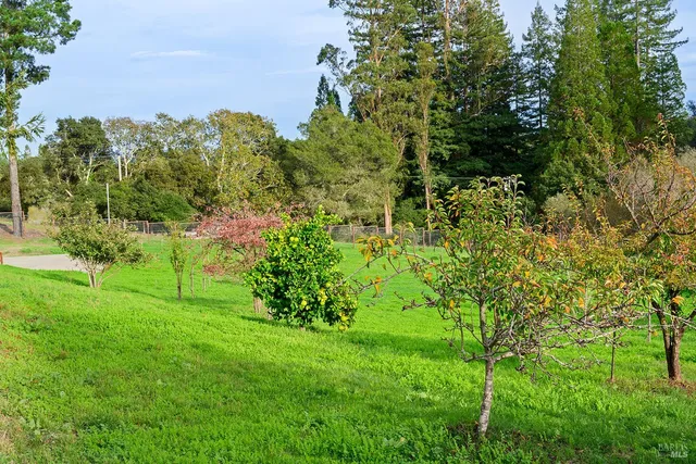 $2,495,000 | 789 Pleasant Hill Road, Sebastopol, CA 95472