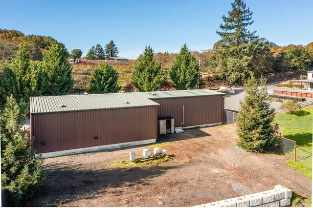 $2,495,000 | 789 Pleasant Hill Road, Sebastopol, CA 95472