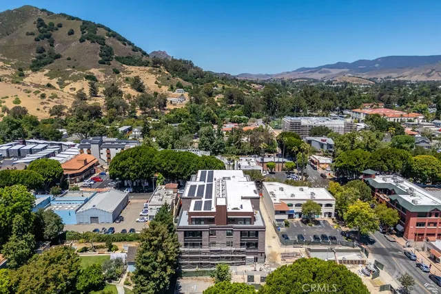 an aerial view of multiple house