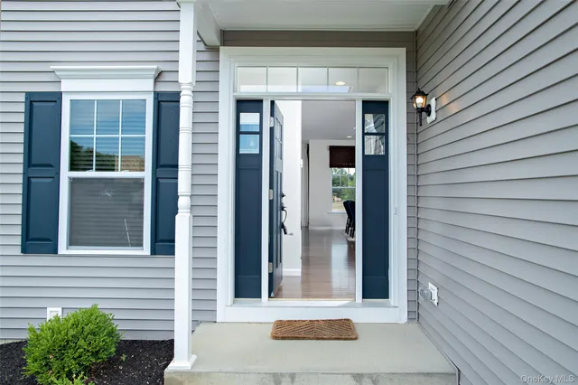 a view of front door and porch