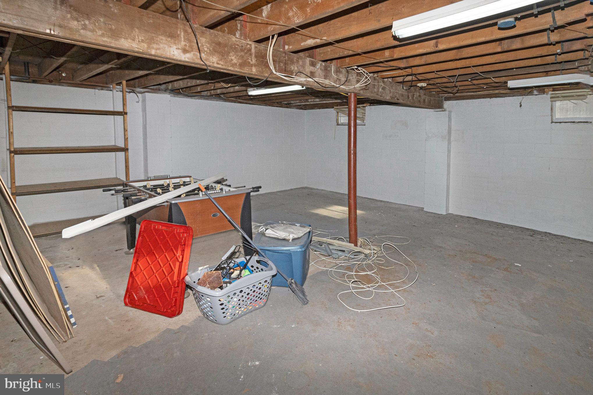 2009 Bath Road Bristol, PA 19007 - Photo 34 of 38 Gallery Image 34