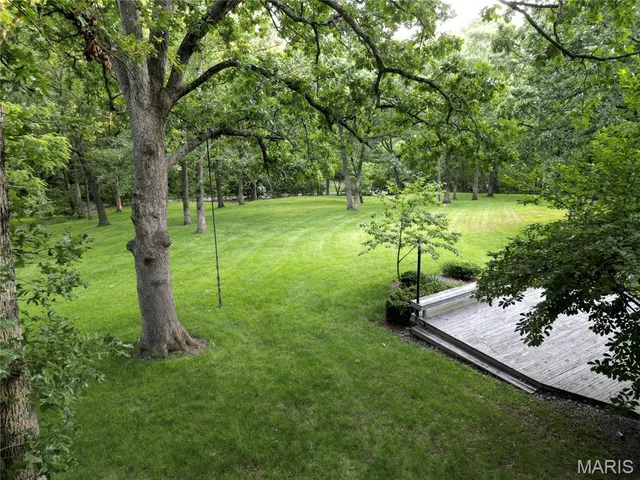 $479,000 | 12103 Pike 9162, Louisiana, MO 63353