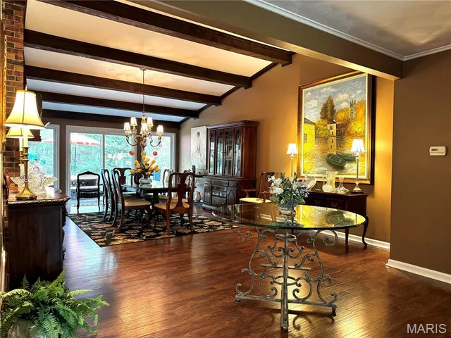 $479,000 | 12103 Pike 9162, Louisiana, MO 63353