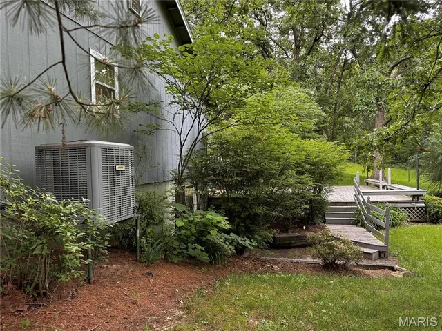 $479,000 | 12103 Pike 9162, Louisiana, MO 63353