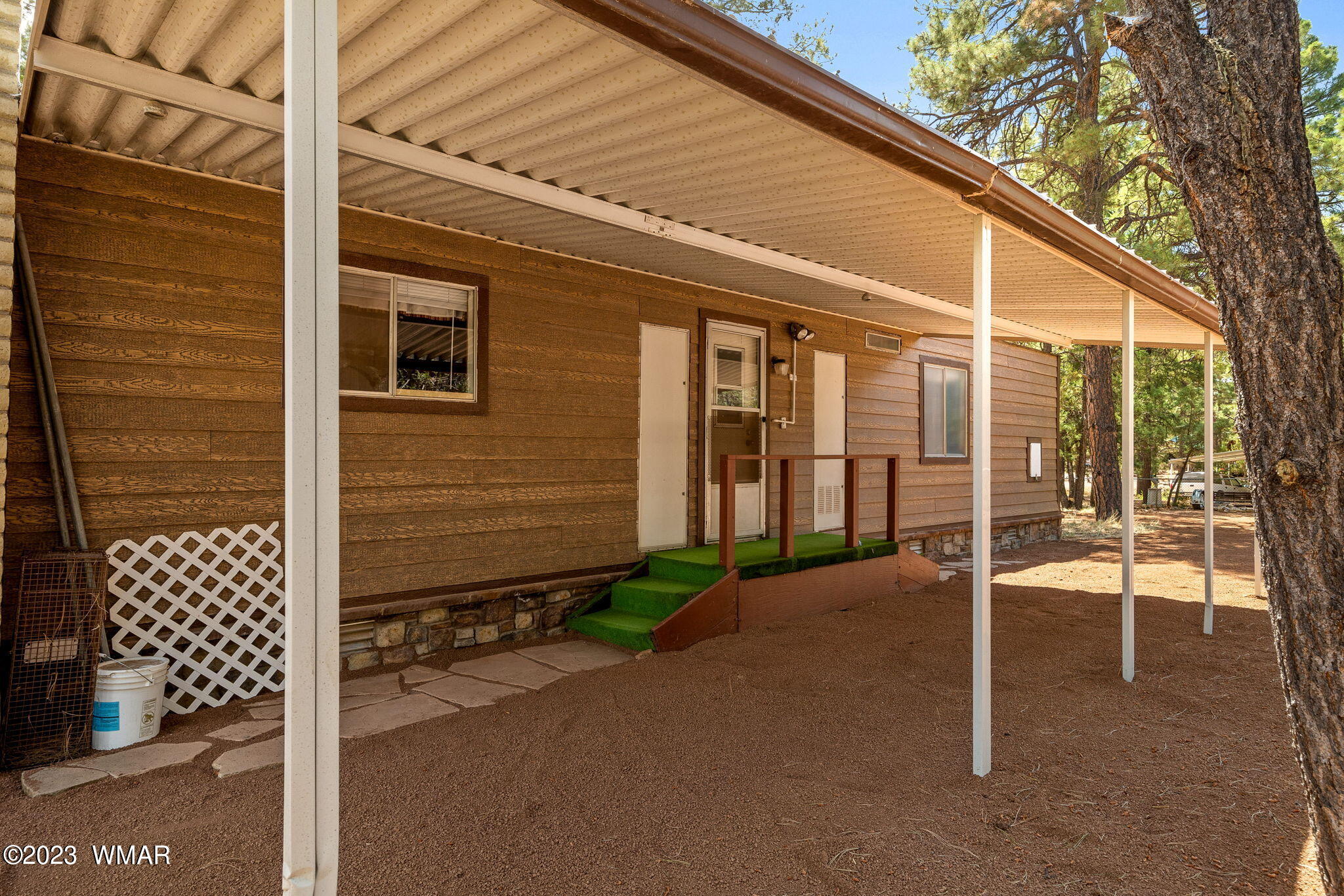 2153 Cottontail Road Overgaard, AZ 85933 - Photo 18 of 33