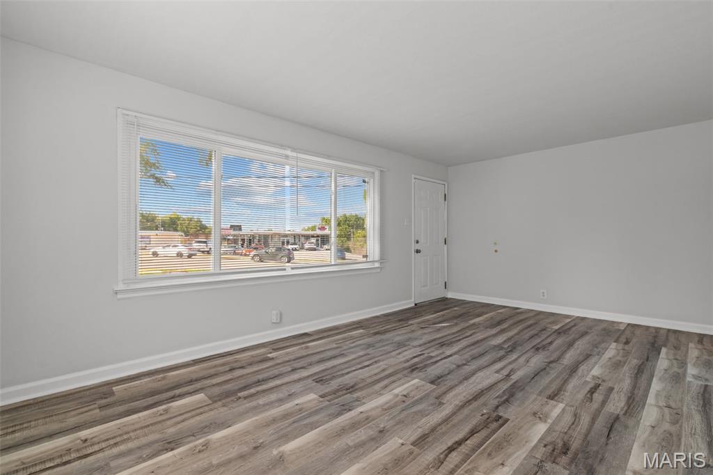 8234 Airport Road St. Louis, MO 63134 - Photo 8 of 26