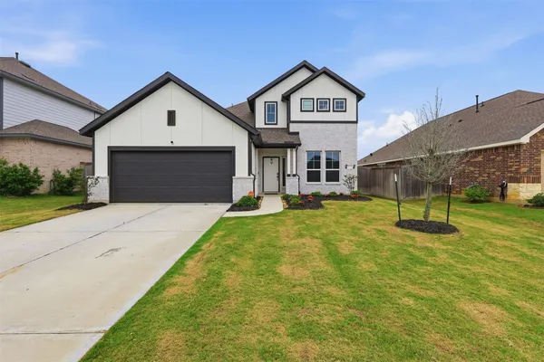 $370,000 | 32302 Cedar Crst Drive, Waller, TX 77484
