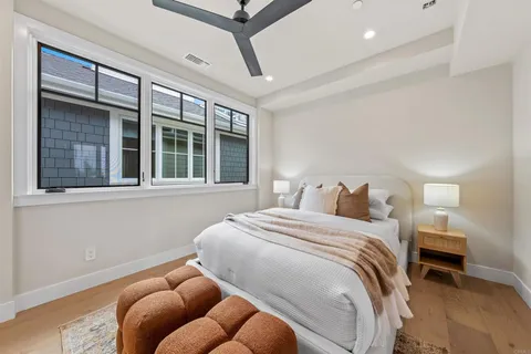 $3,750,000 | 305 J Avenue, Coronado, CA 92118