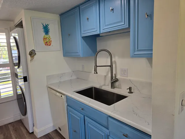 $229,000 | 9259 Southeast Riverfront Terrace, Unit L, Jupiter, FL 33469